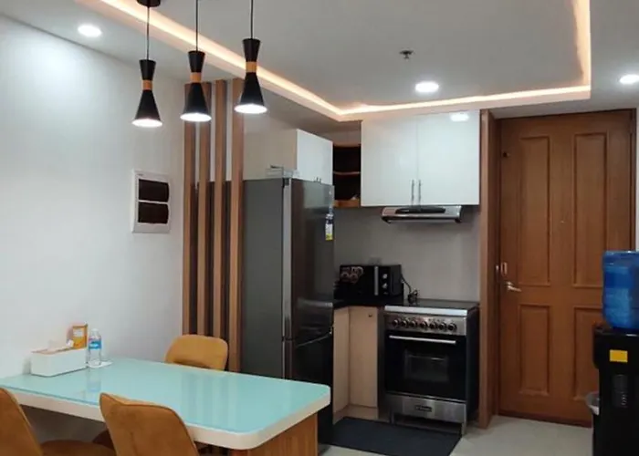 Condo Unit At One Pontefino Tower Unit 706
