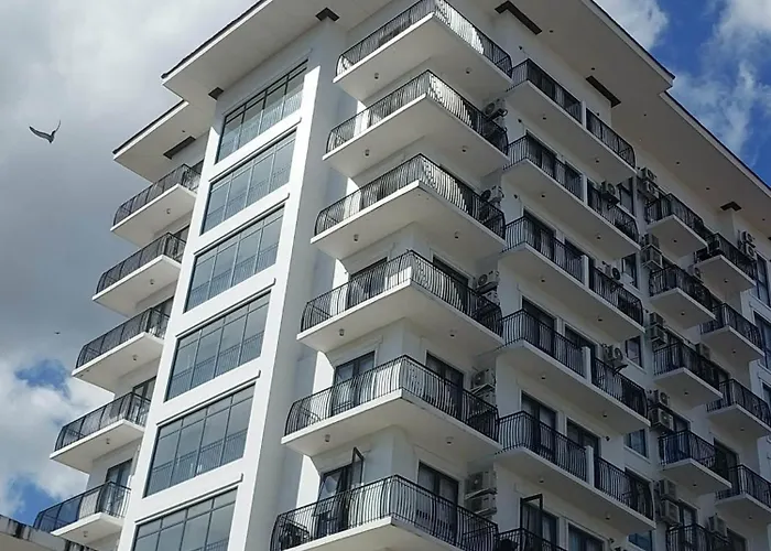 Condo Unit At One Pontefino Tower Unit 706
